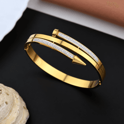 Aurelia Nail Cuff Bracelet thumbnail 1