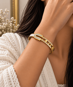 Amora Love Bangle thumbnail 2