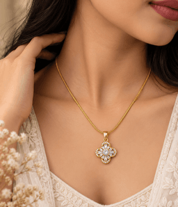 Celestia Clover Pendant. thumbnail 2