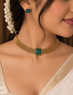 Emerald Grace Choker Set thumbnail 2