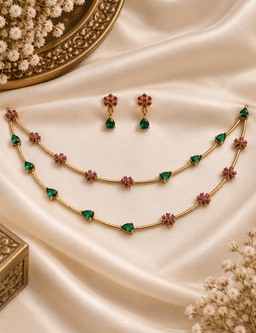 Emerald Riya Layered Necklace Set thumbnail 1