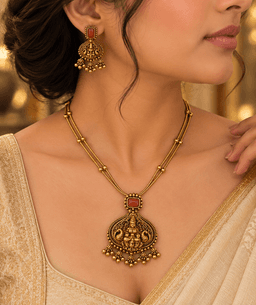 Devyani Temple Pendant Necklace Set thumbnail 2