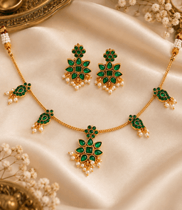 Mayura Necklace Set thumbnail 1