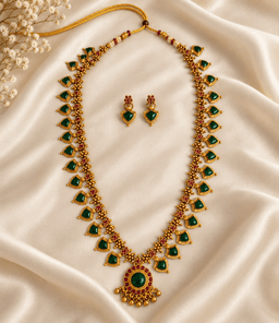 Maragatha Drop Necklace Set thumbnail 1