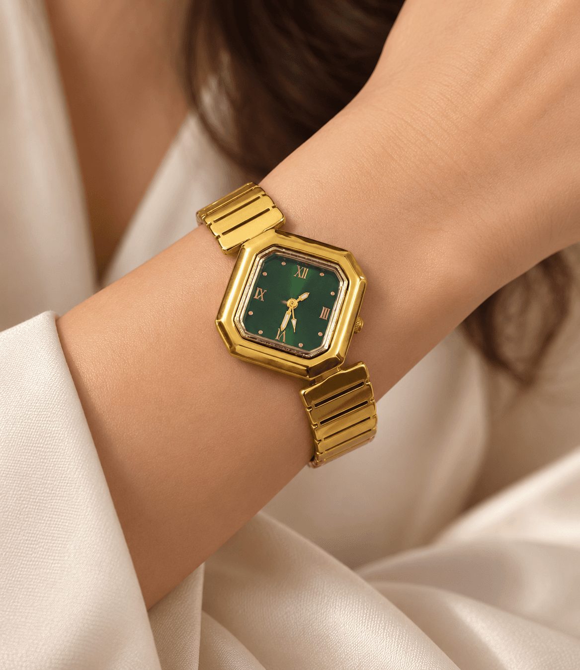 Emerald Aurelia Watch view 2